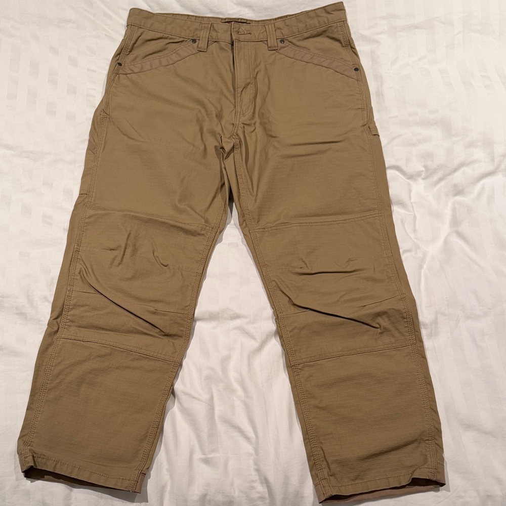 Men's Ridgecut 38x32 Cargo Pants in Tan